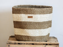 Load image into Gallery viewer, SISAL PLANTER XL